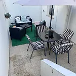 Homestay Vivenda Rosa Lagos