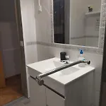 Vivenda Rosa Quarto em Acomodações Particulares Lagos