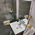 Quarto em Acomodações Particulares Vivenda Rosa *