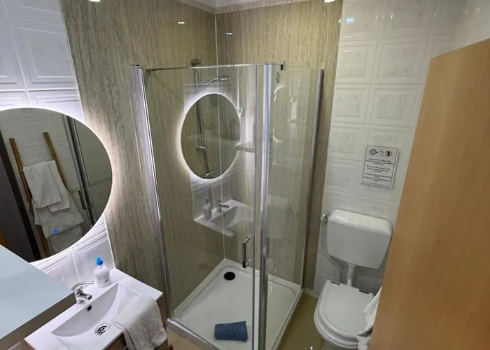 Vivenda Rosa 民宿 *