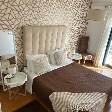 Δωμάτια σε οικογενειακή κατοικία Vivenda Rosa